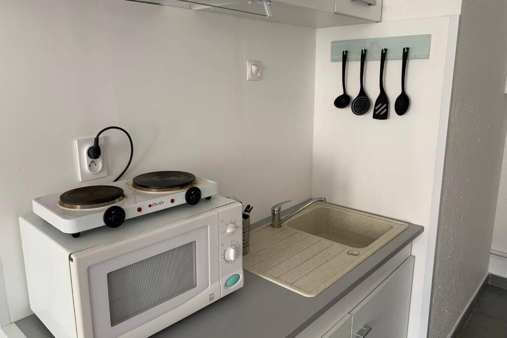Studio Meuble Verdun - 3Eme Etage, Verdun Ngoại thất bức ảnh
